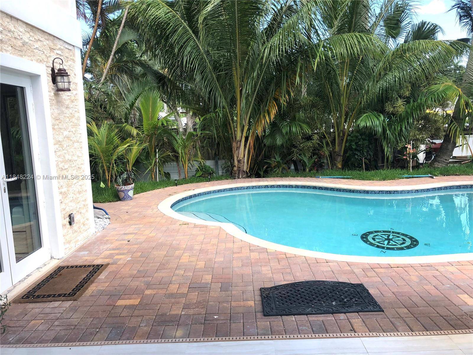 Fort Lauderdale, FL 33312,1524 Argyle Dr