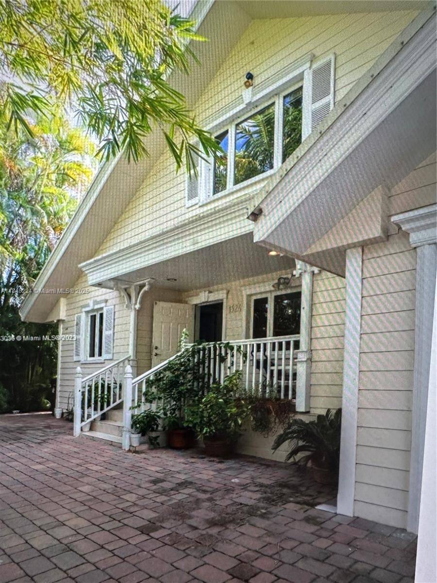 Fort Lauderdale, FL 33312,1524 Argyle Dr
