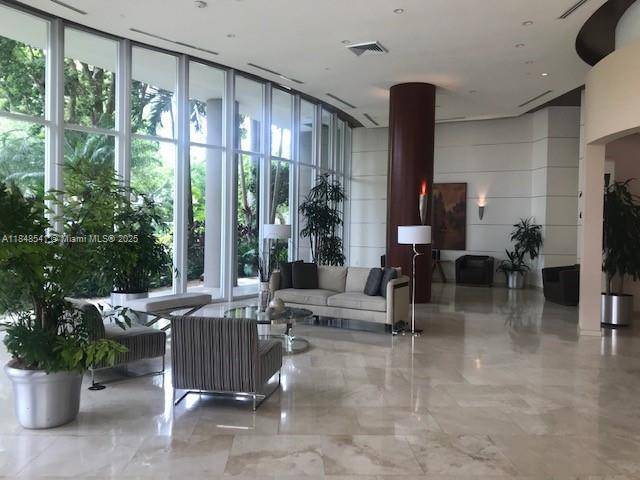 Miami, FL 33129,2475 Brickell Ave #2203