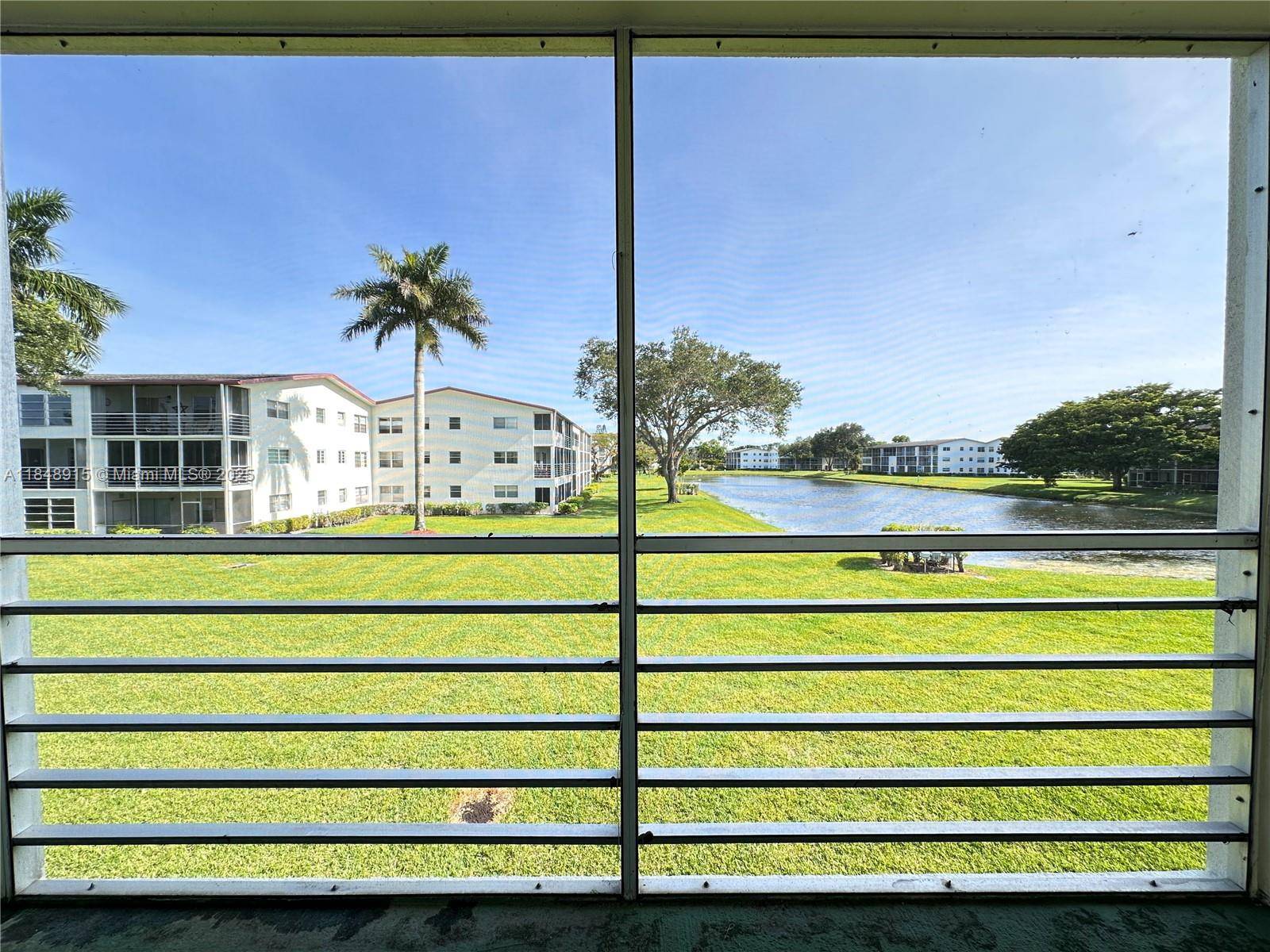 Boca Raton, FL 33434,569 Fanshaw N #569