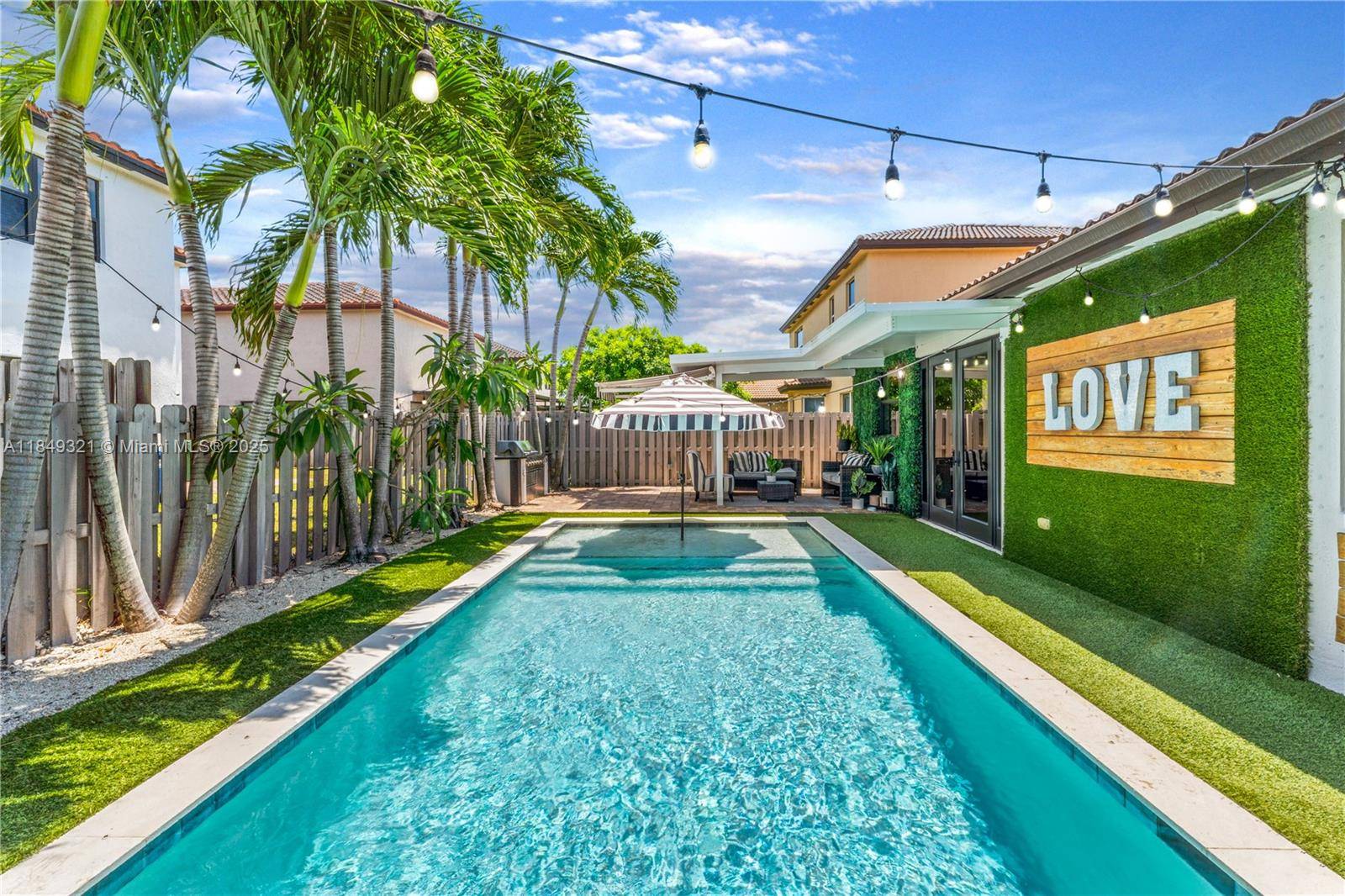 Homestead, FL 33032,25021 SW 118th Ct