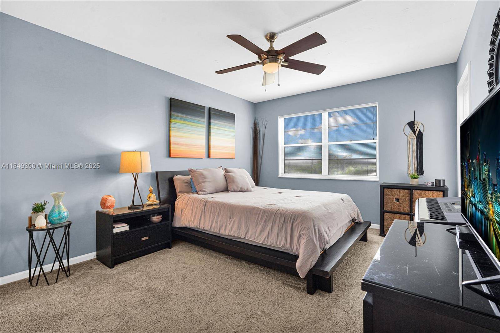 Oakland Park, FL 33334,3050 NE 16th Ave #605