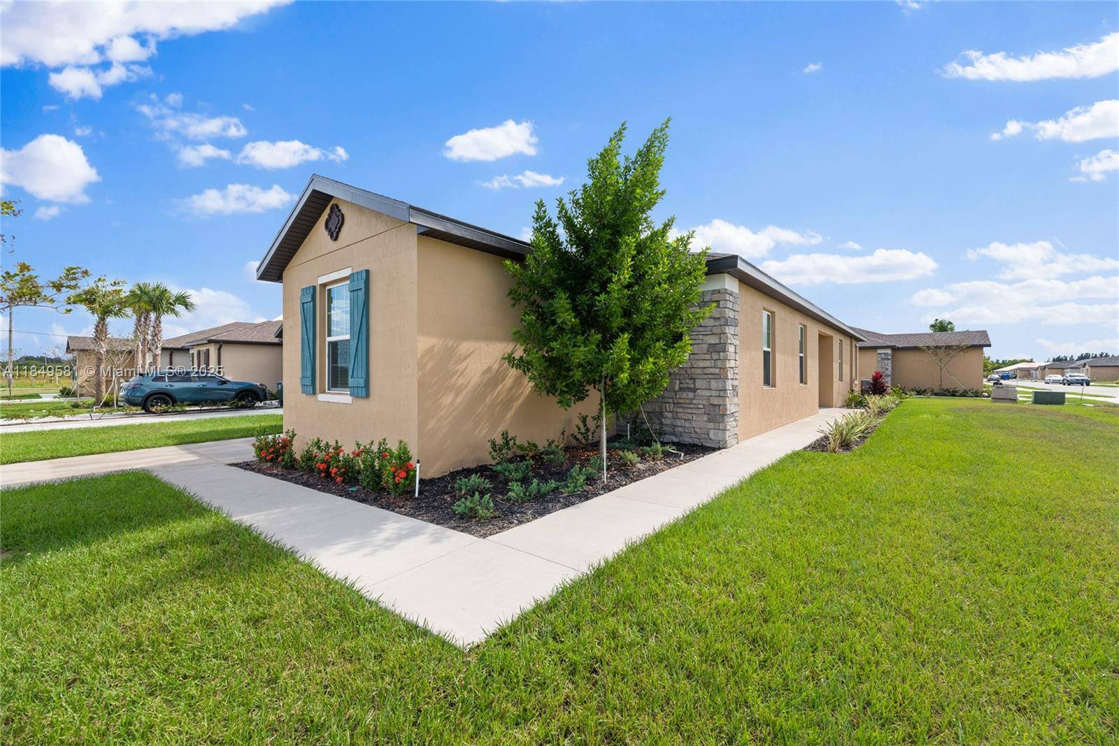 Fort Pierce, FL 34947,5109 Joyous Pl