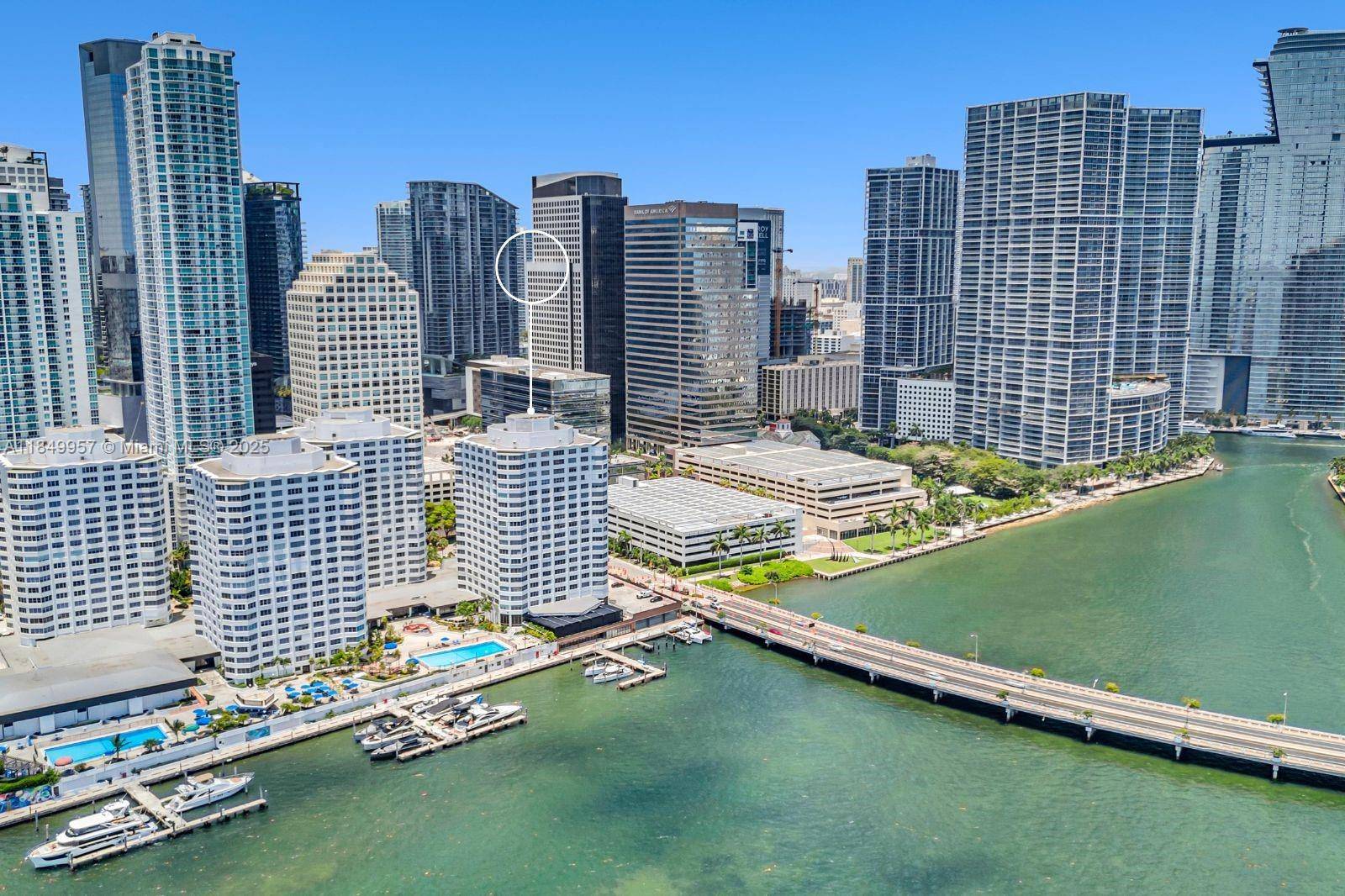 Miami, FL 33131,801 Brickell Bay Dr #970