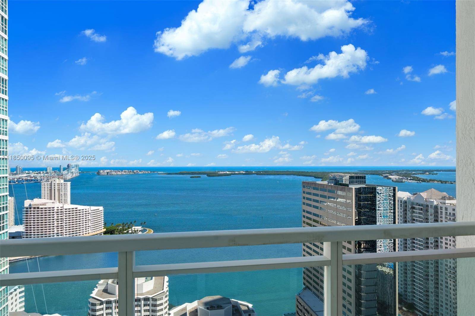 Miami, FL 33131,951 Brickell Ave #4002