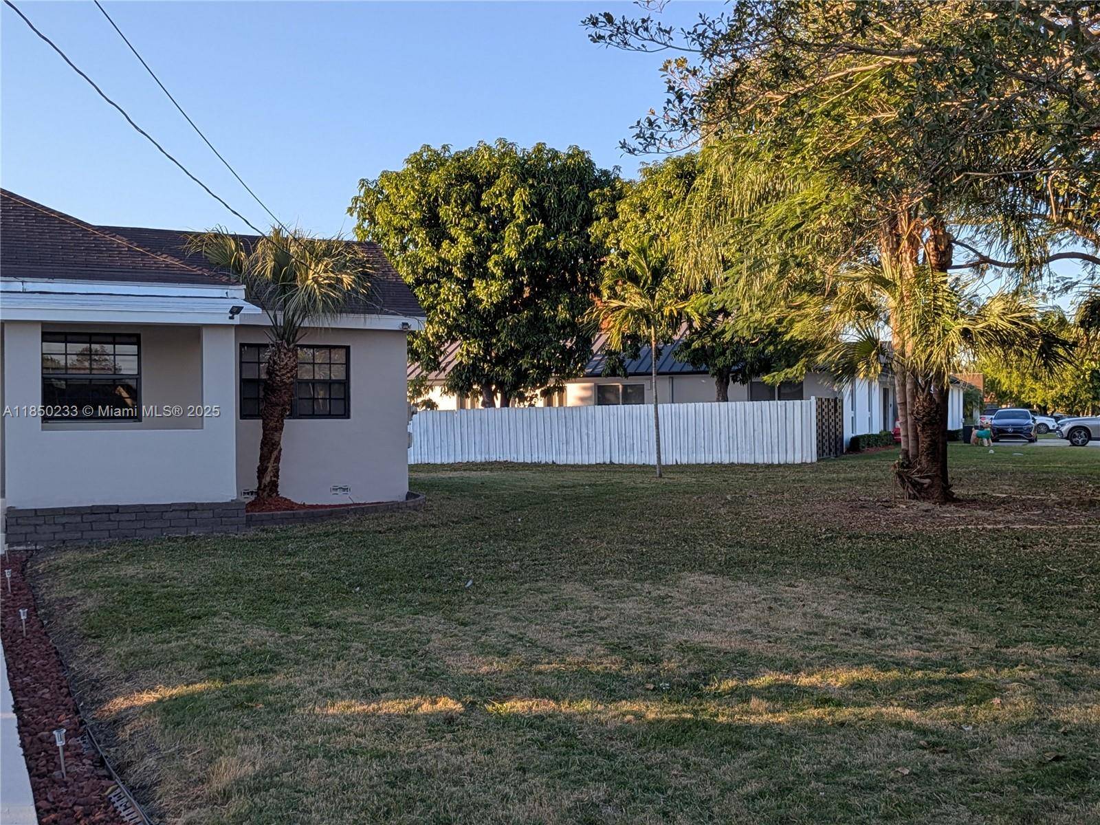 Miami, FL 33176,9205 SW 128th St