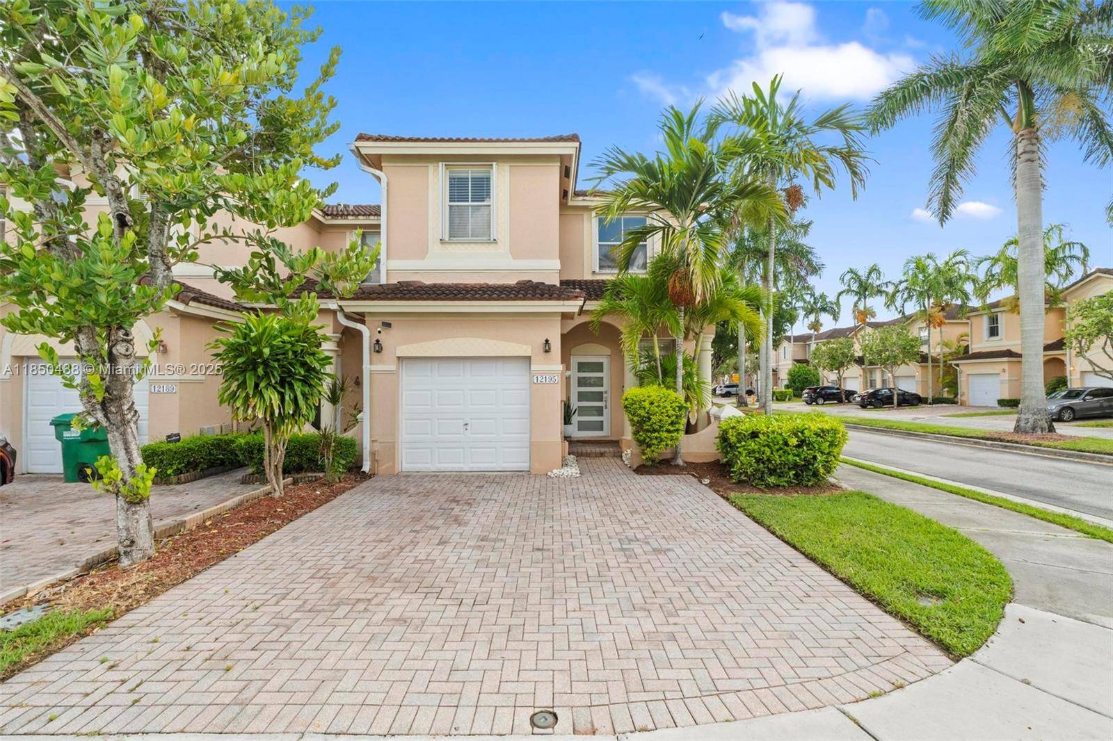 Miami, FL 33186,12195 SW 124th Path