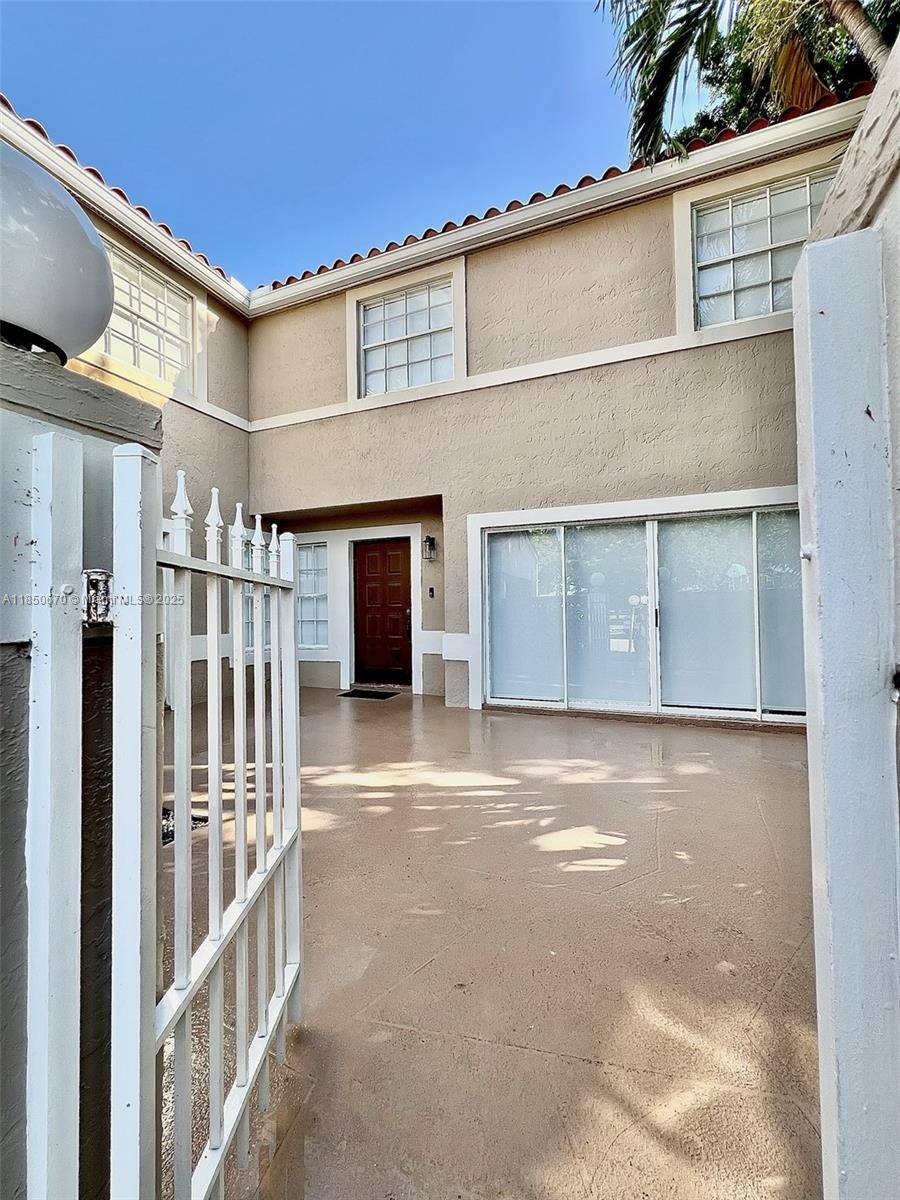 Cooper City, FL 33026,11078 Mainsail Dr