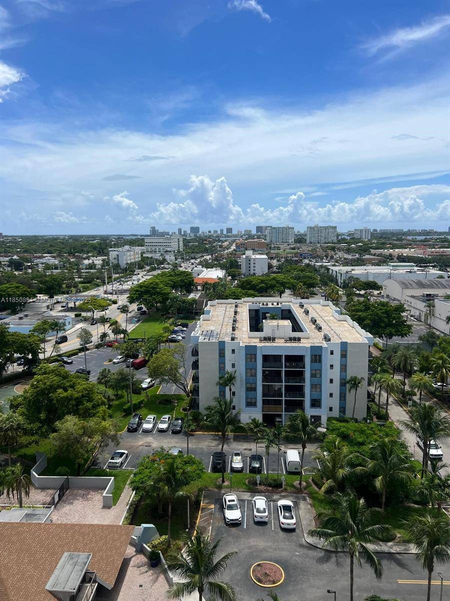 North Miami, FL 33161,1470 NE 123rd St #A1405
