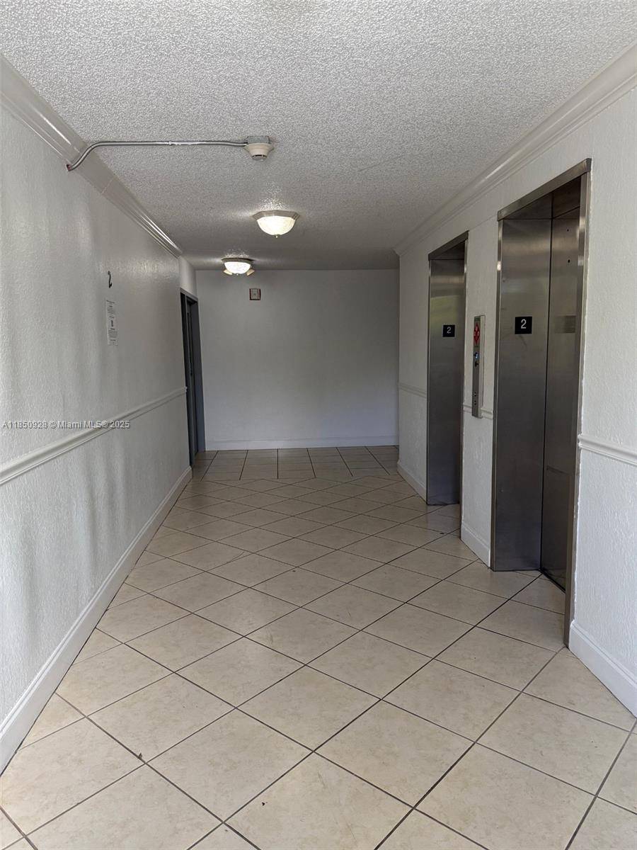 Miami, FL 33156,9001 SW 77th Ave #C204