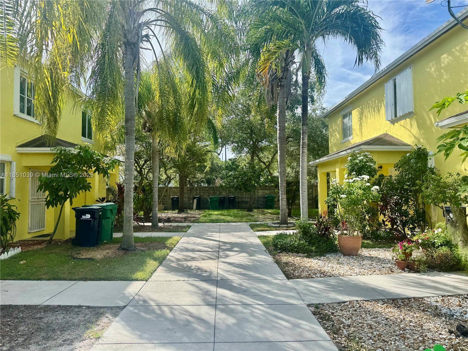 Cutler Bay, FL 33157,19550 SW 103rd Ct #5