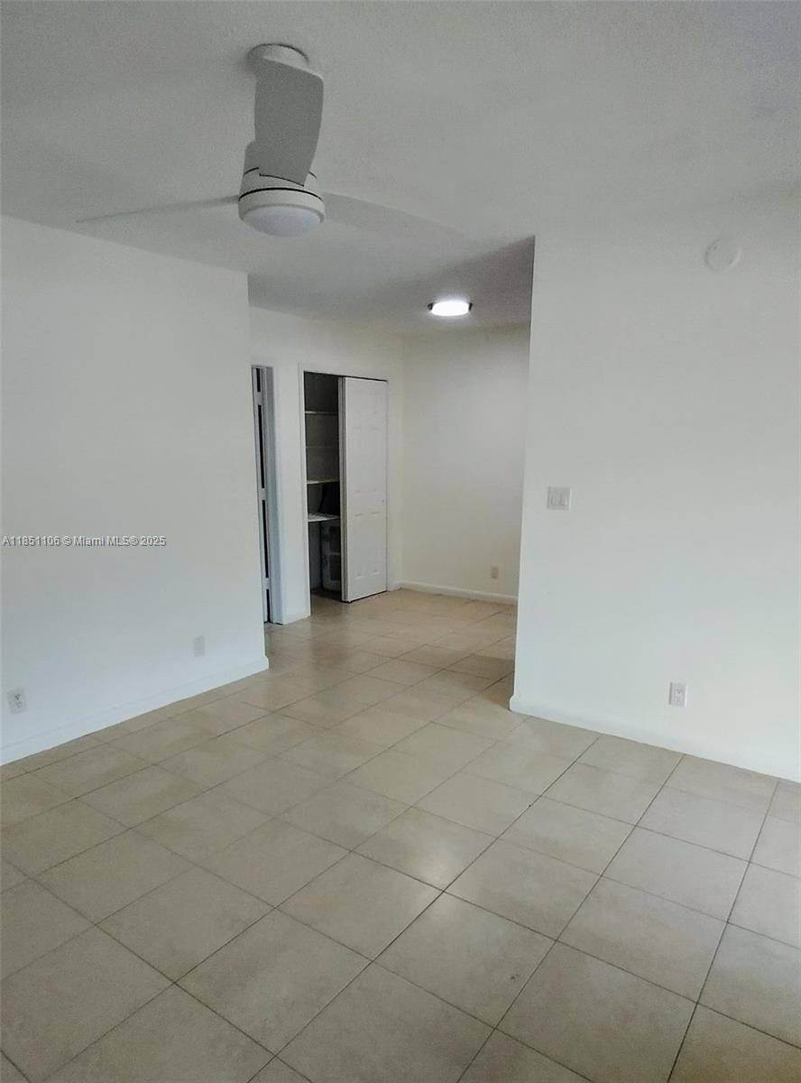 Fort Lauderdale, FL 33316,1905 Miami Rd #3