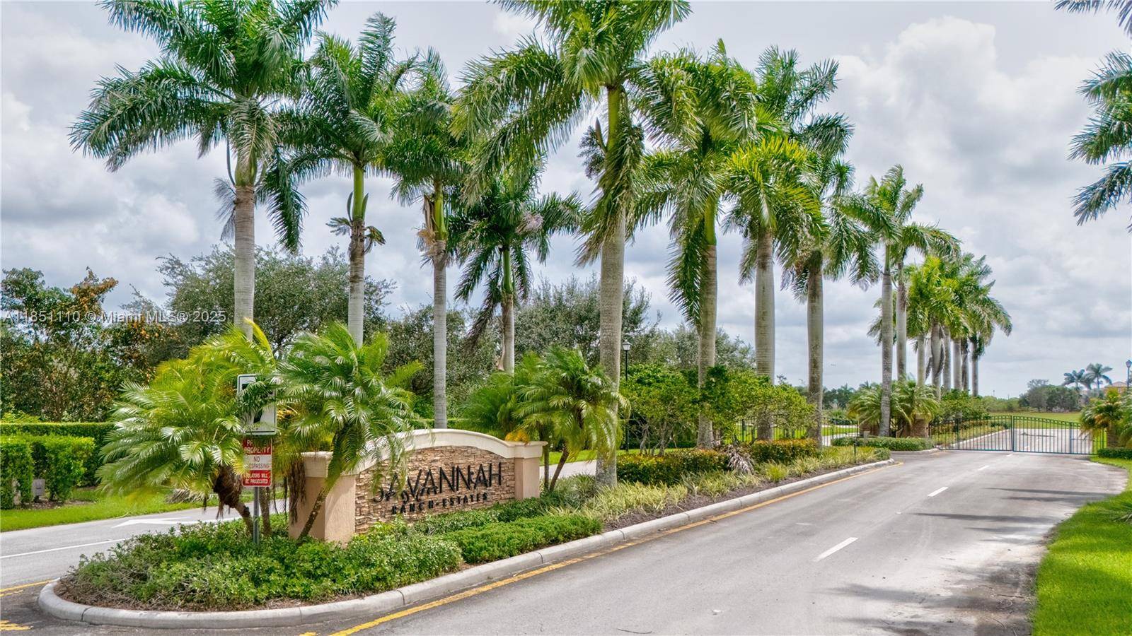 Homestead, FL 33030,001 SW 215 av