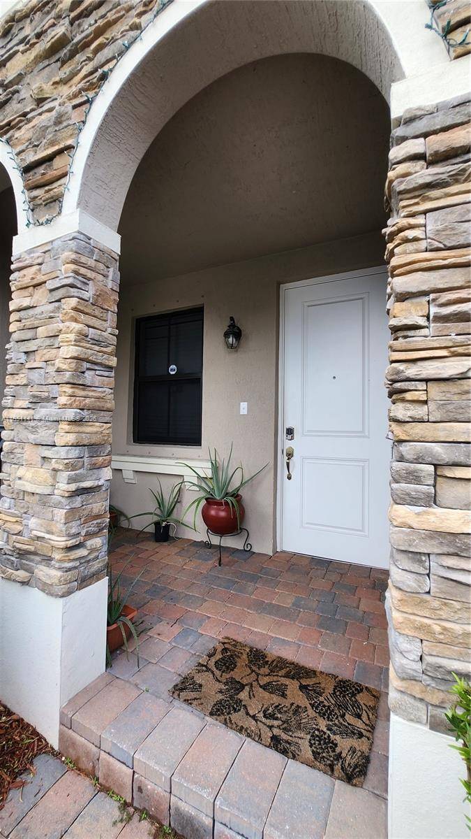 Homestead, FL 33032,25301 SW 114th Ct