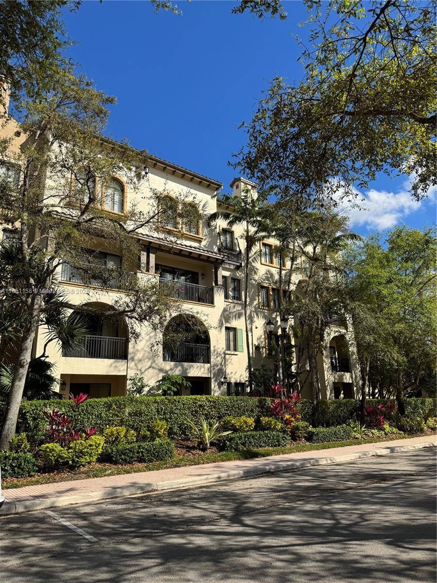 Sunrise, FL 33323,3020 NW 125th Ave #417