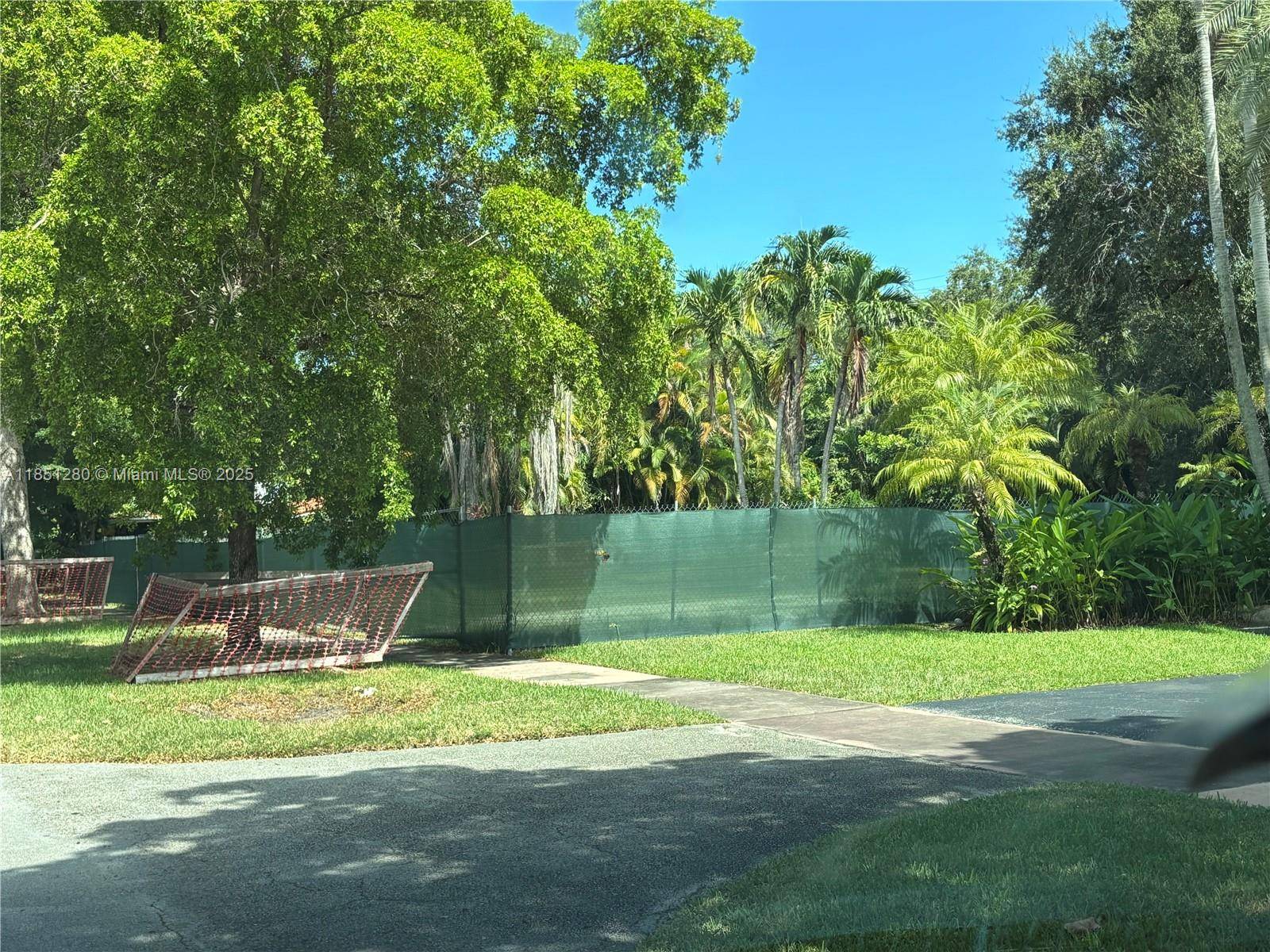 Coral Gables, FL 33146,1304 San Remo Ave