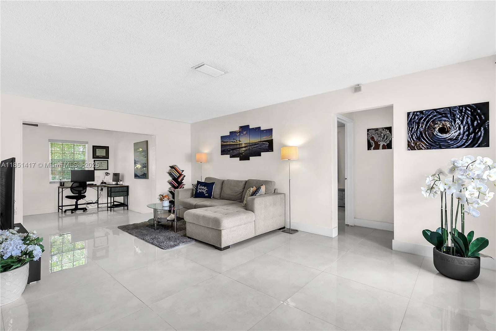 Sunrise, FL 33313,6531 NW 24th Pl