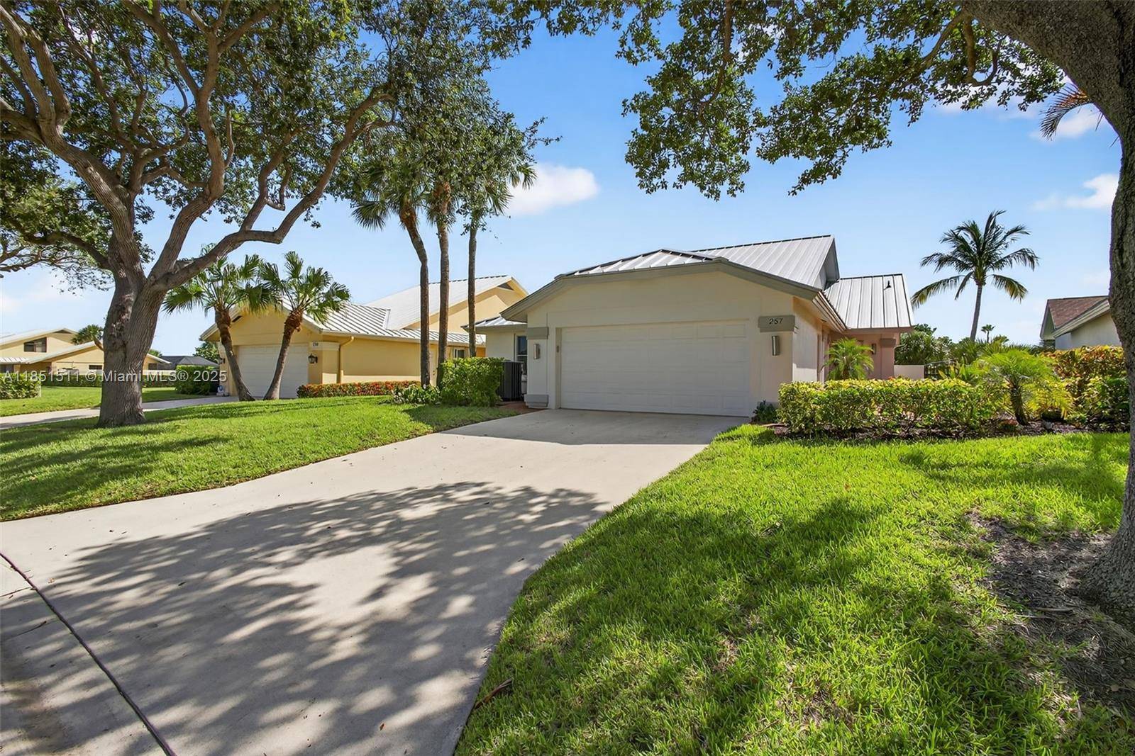 Jupiter, FL 33477,257 Ridge Rd