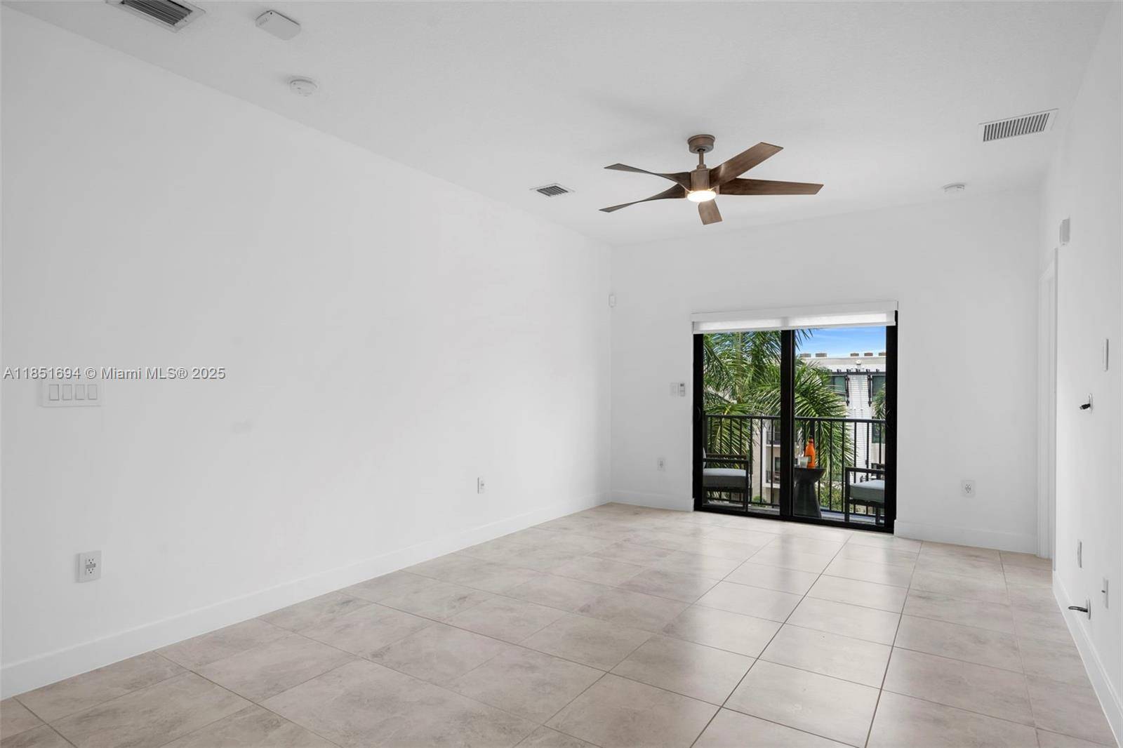 Doral, FL 33166,4636 NW 84th Ave #43