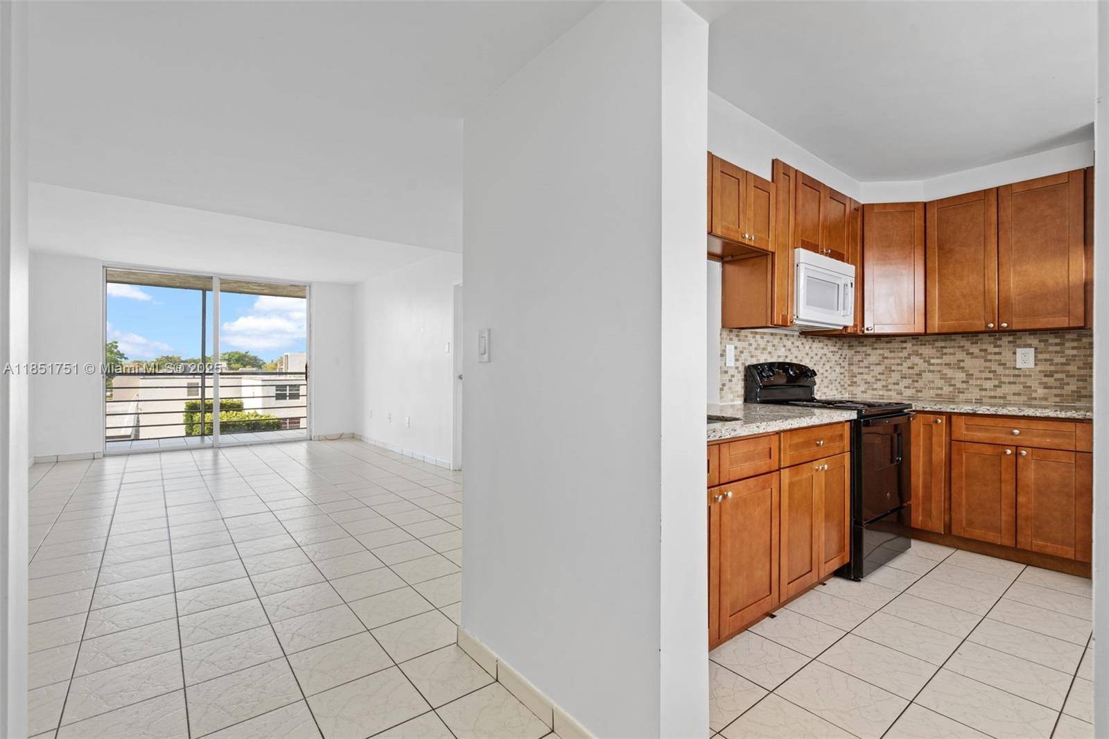 Miami, FL 33183,14170 SW 84th St #403-F