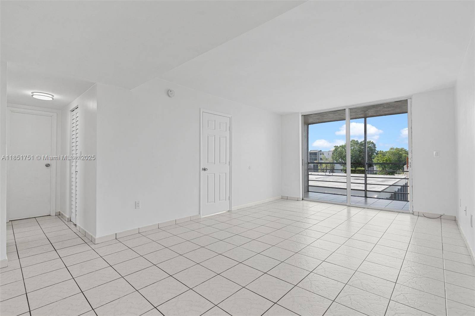 Miami, FL 33183,14170 SW 84th St #403-F