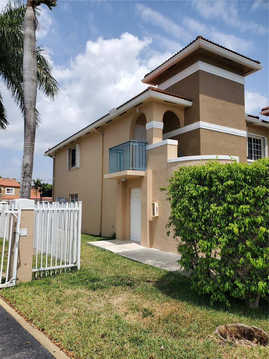 Miami, FL 33183,6416 SW 131st Path #1712