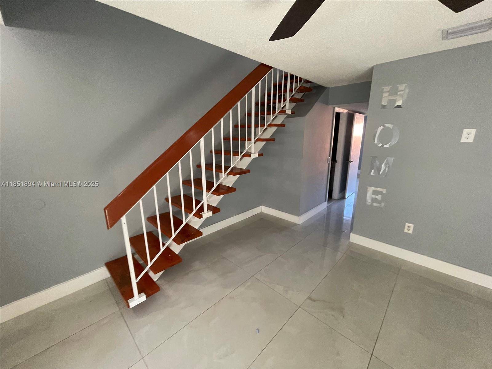 Hialeah, FL 33012,5851 W 20th Ave #412