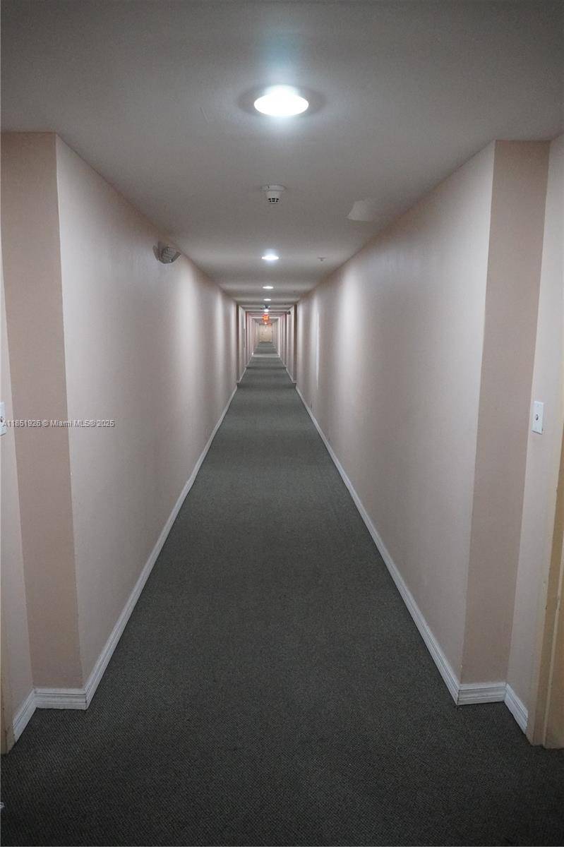 Cutler Bay, FL 33157,11050 SW 196th St #213