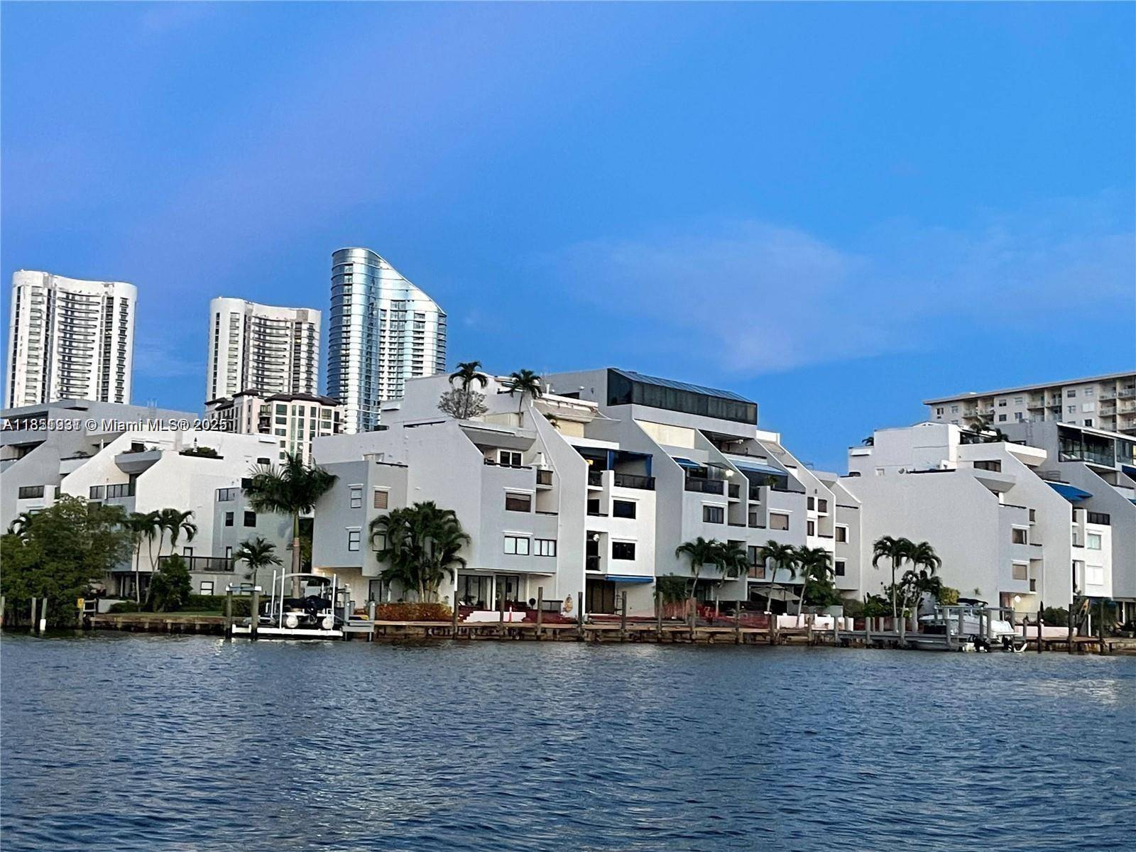 Sunny Isles Beach, FL 33160,399 Poinciana Dr #1215