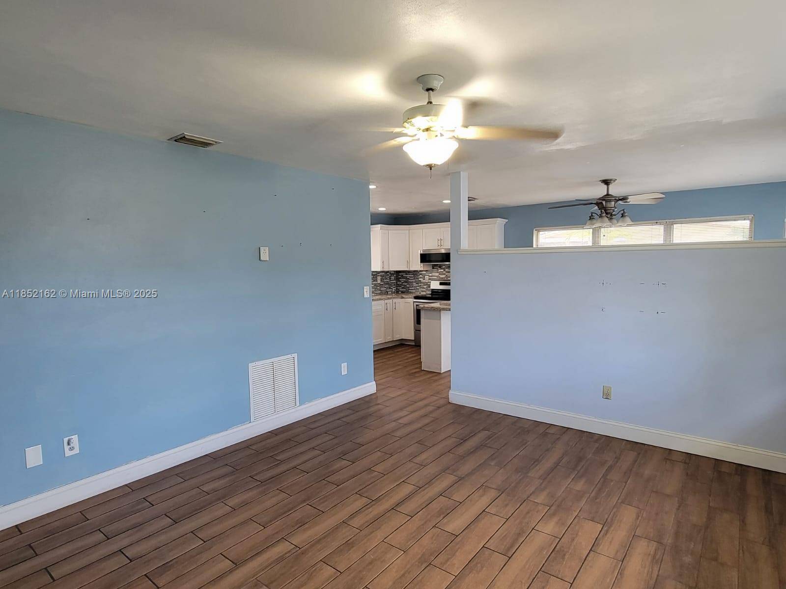 Hialeah, FL 33015,18110 NW 81st Ct