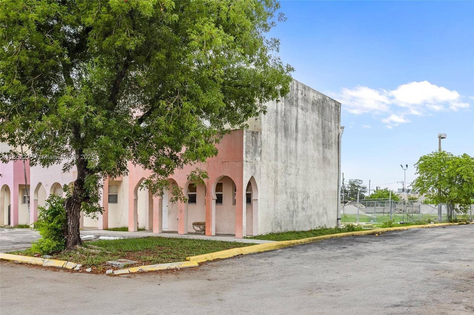 Opa Locka, FL 33054,2756 NW 131st St