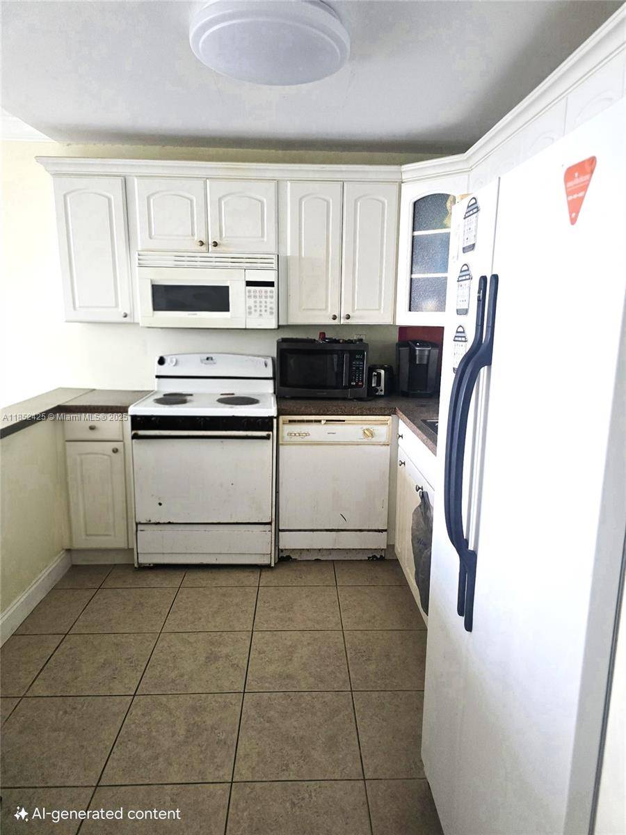 Lauderhill, FL 33319,3821 Environ Blvd #610