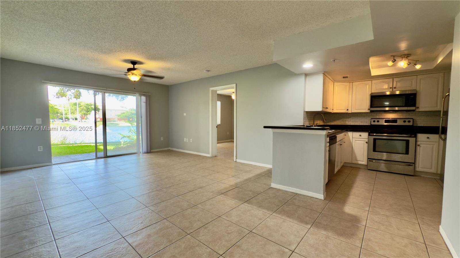 West Palm Beach, FL 33417,4191 N Haverhill Rd #414