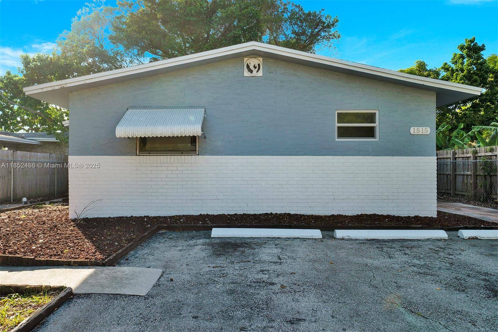 Fort Lauderdale, FL 33311,1515 NW 2nd Ave #2