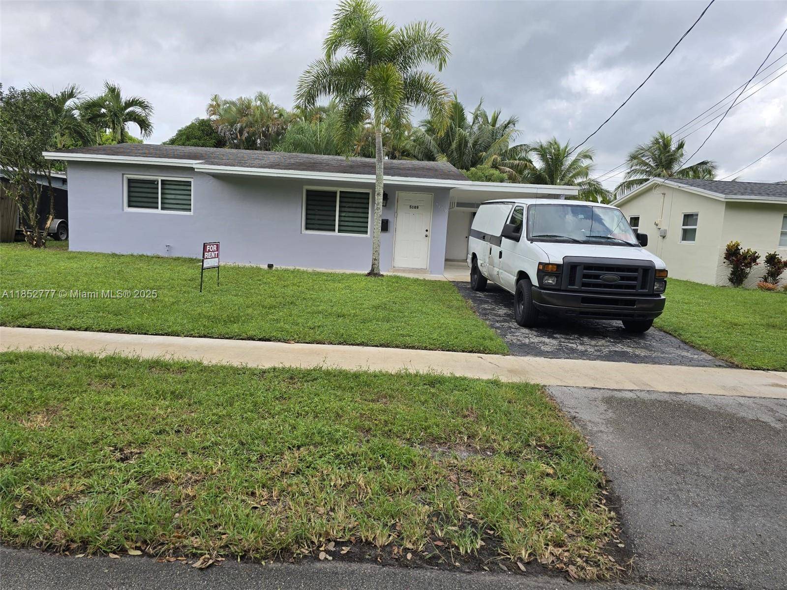 Cooper City, FL 33328,5189 SW 95th Ave
