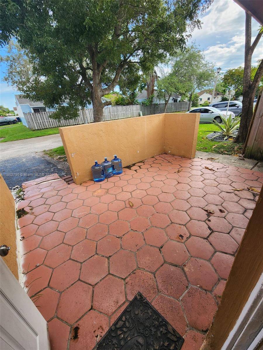 Cutler Bay, FL 33189,10521 SW 207th St #House