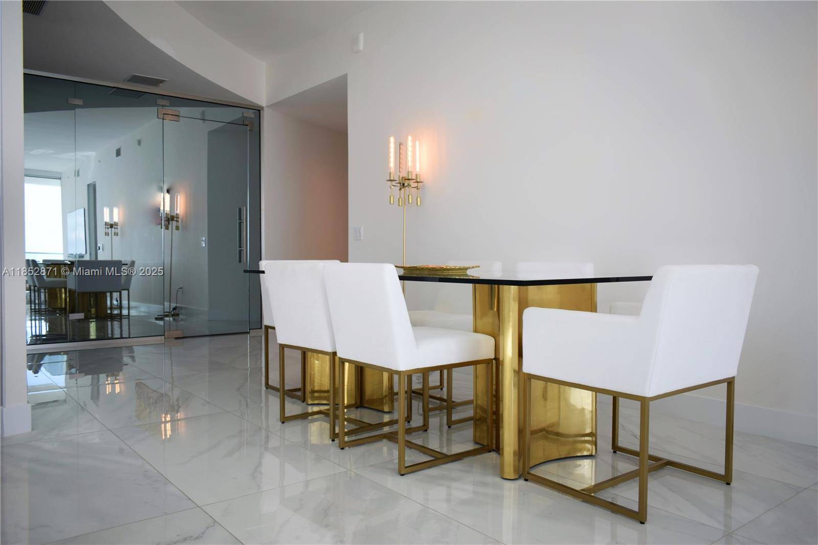 Sunny Isles Beach, FL 33160,18975 Collins Ave #1804