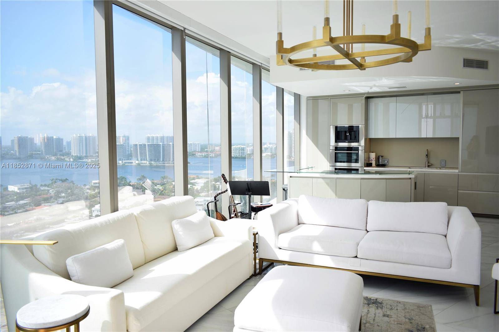 Sunny Isles Beach, FL 33160,18975 Collins Ave #1804