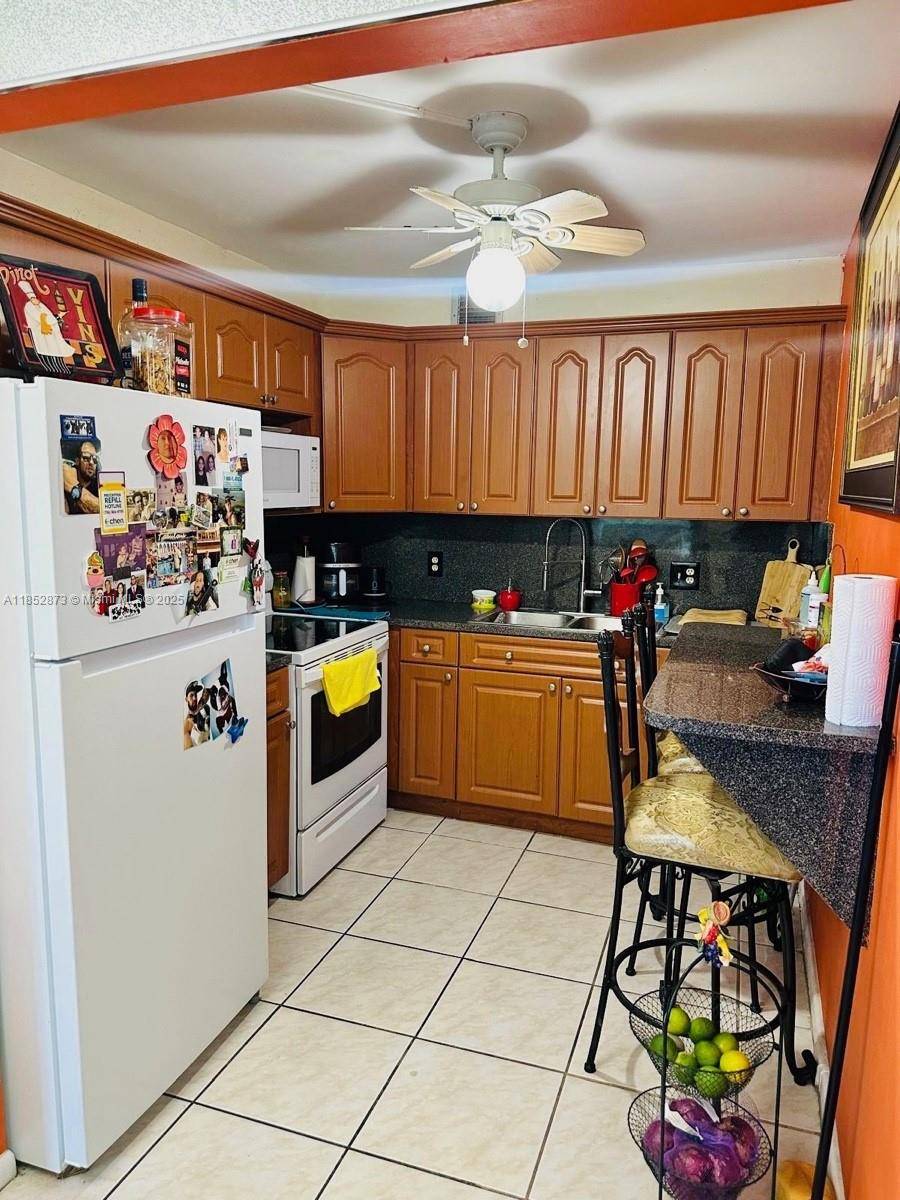 Pembroke Pines, FL 33027,13355 SW 9th Ct #313H