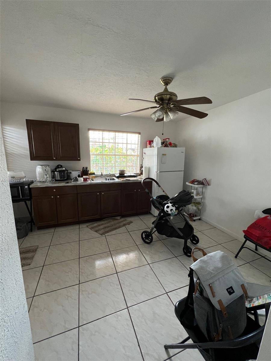 Miami, FL 33165,4902 SW 102nd Ave #0