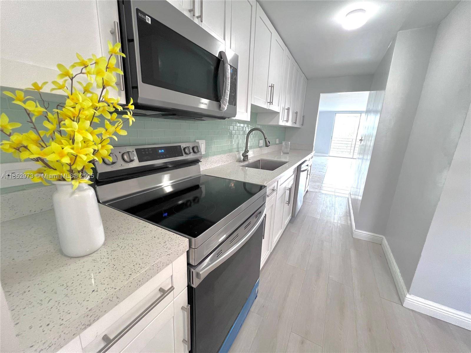 North Miami Beach, FL 33160,3660 NE 166th St #505