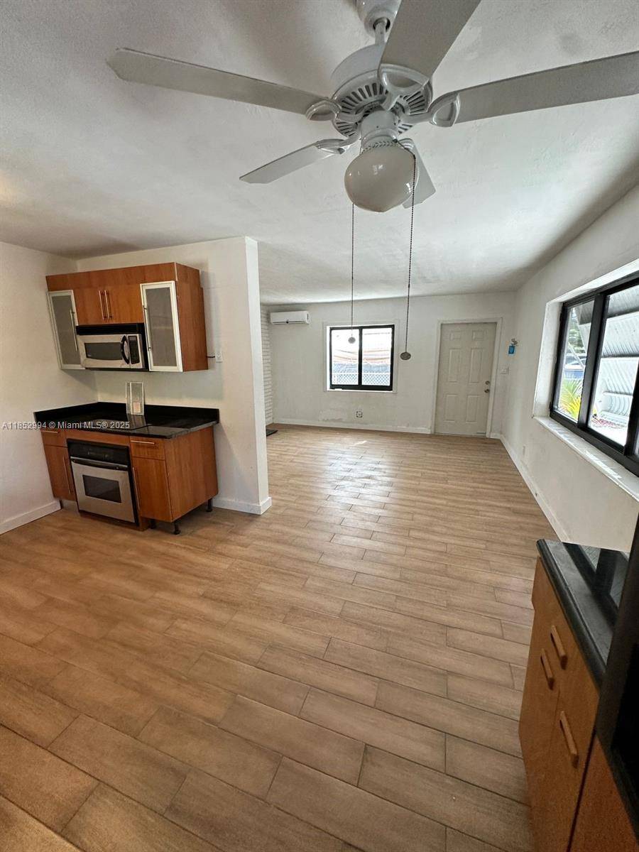 Fort Lauderdale, FL 33311,630 NW 14th Way