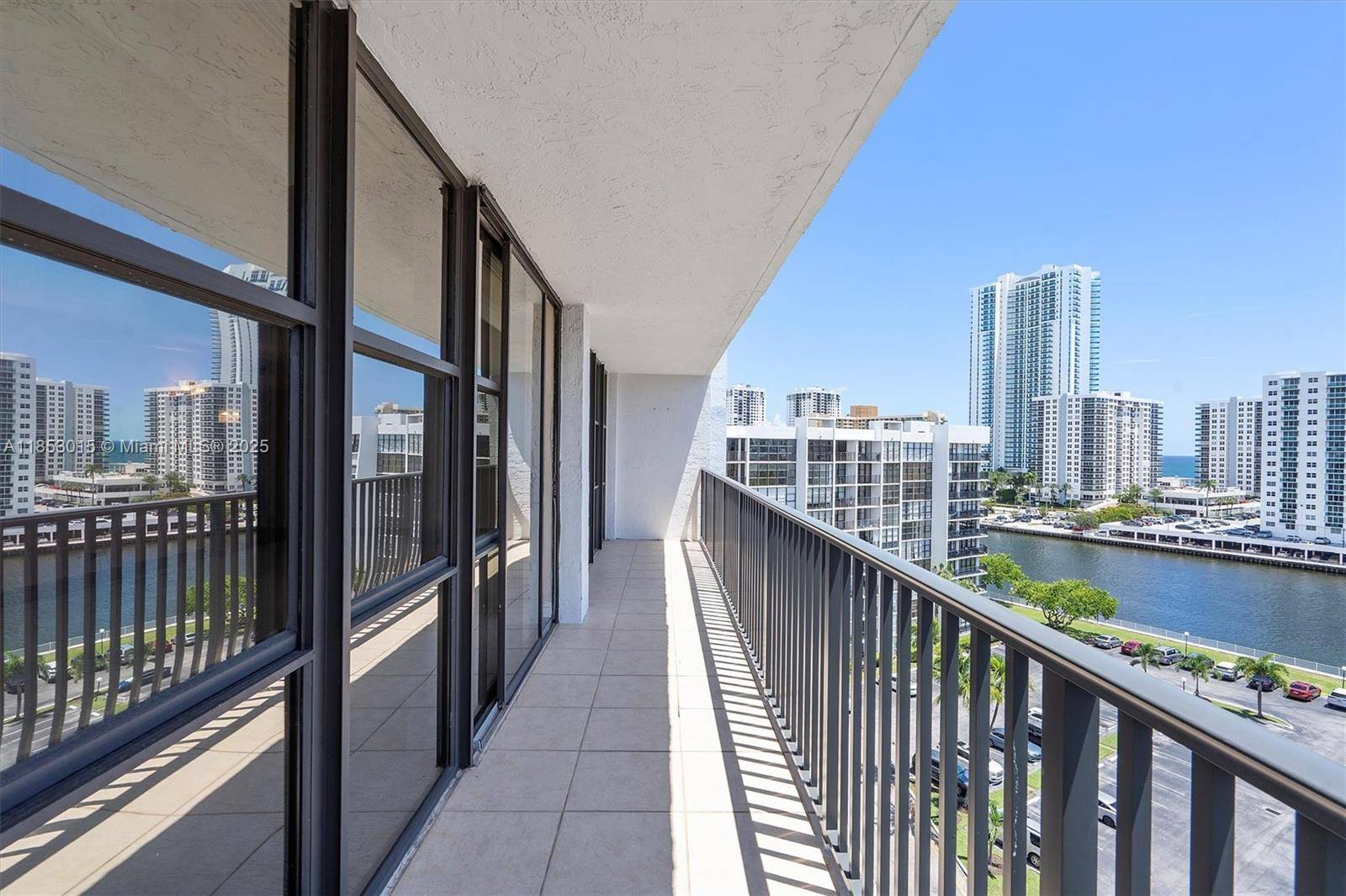Hallandale Beach, FL 33009,800 Parkview Dr #1030