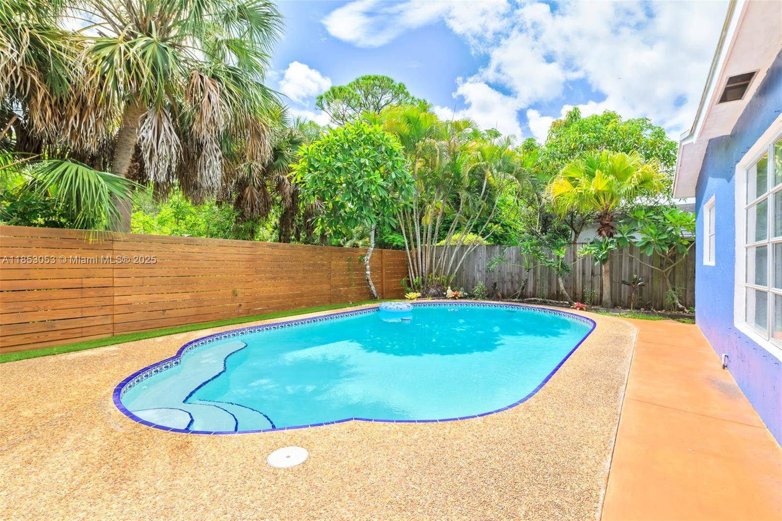 Margate, FL 33068,851 SW 49th Ter