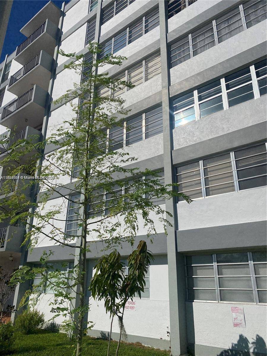 Miami, FL 33145,1400 SW 27th Ave #301