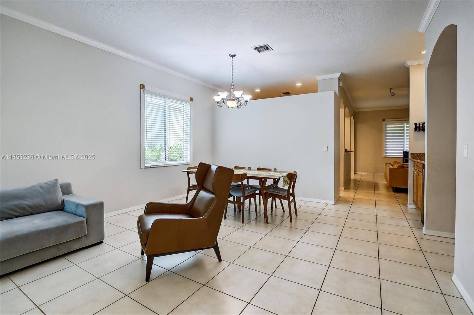 Weston, FL 33332,19138 Stonebrook St