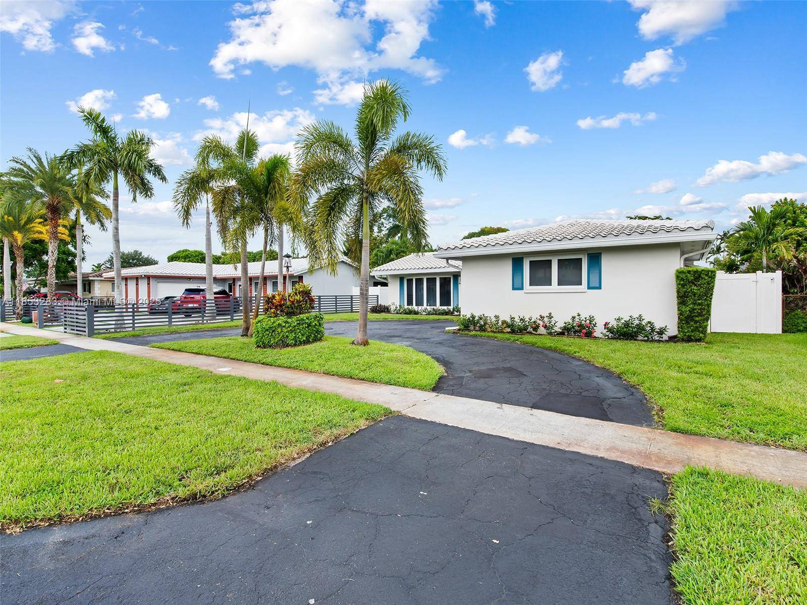 Hollywood, FL 33021,4901 Hayes St