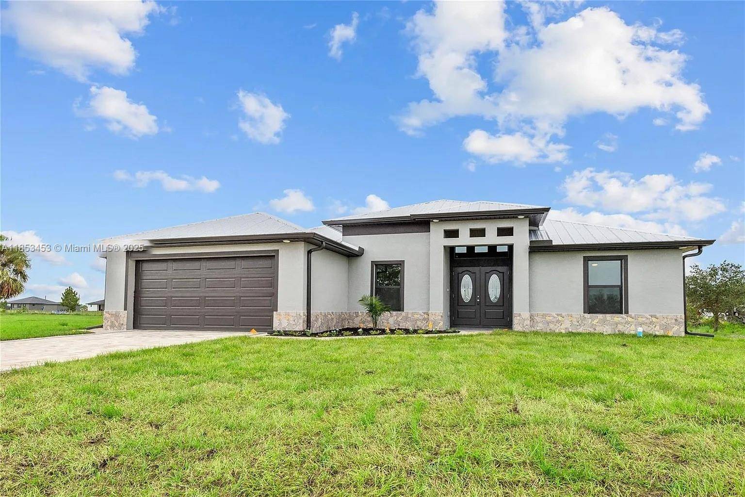 La Belle, FL 33935,7897 16TH TER