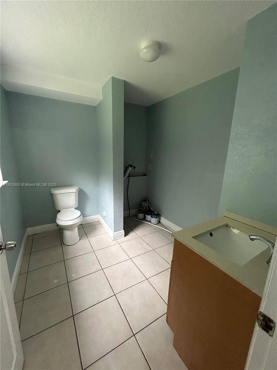 Opa Locka, FL 33054,2770 NW 131st St