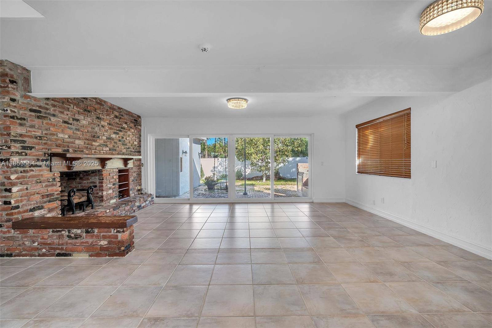 Hollywood, FL 33019,1125 N 13th Ct